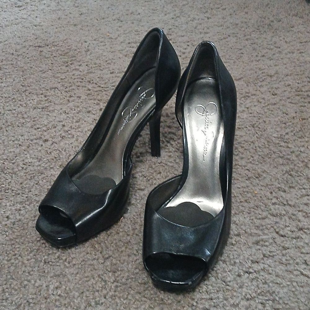 Jessica Simpson black open toe heels  Sz 7  EUC
